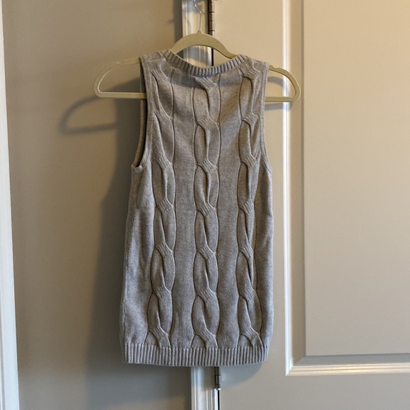Lacoste gray cable knit sweater vest - Picture 3 of 3